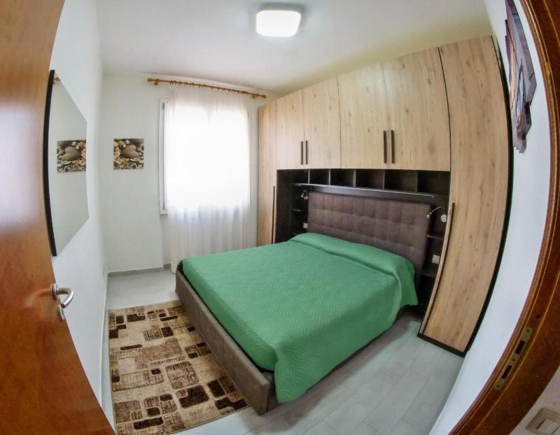 Standard Two-Bedroom Apartment (6 Adults) image 3