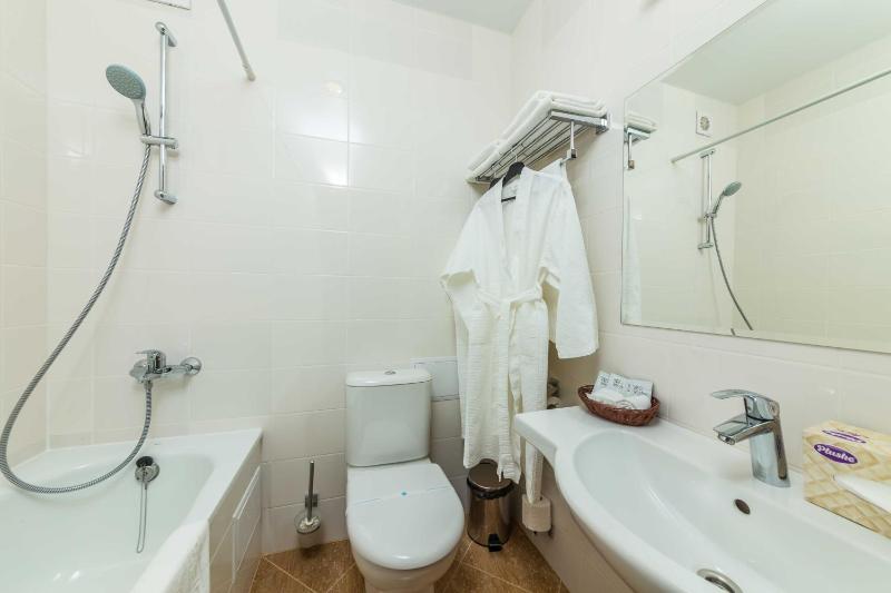 Suite with Balcony image 2