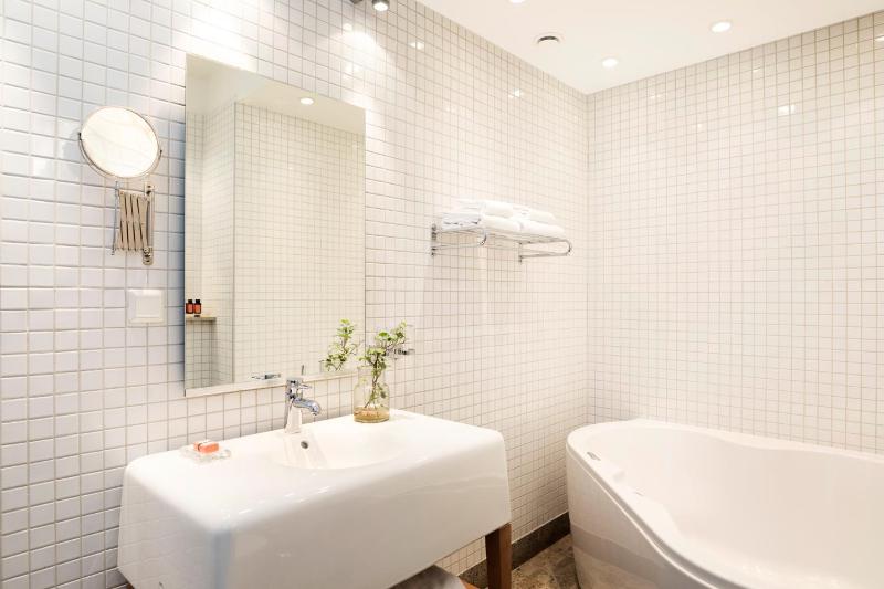 Suite image 3
