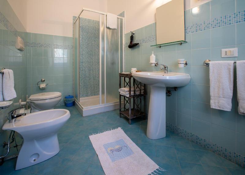 Standard Double Room image 2