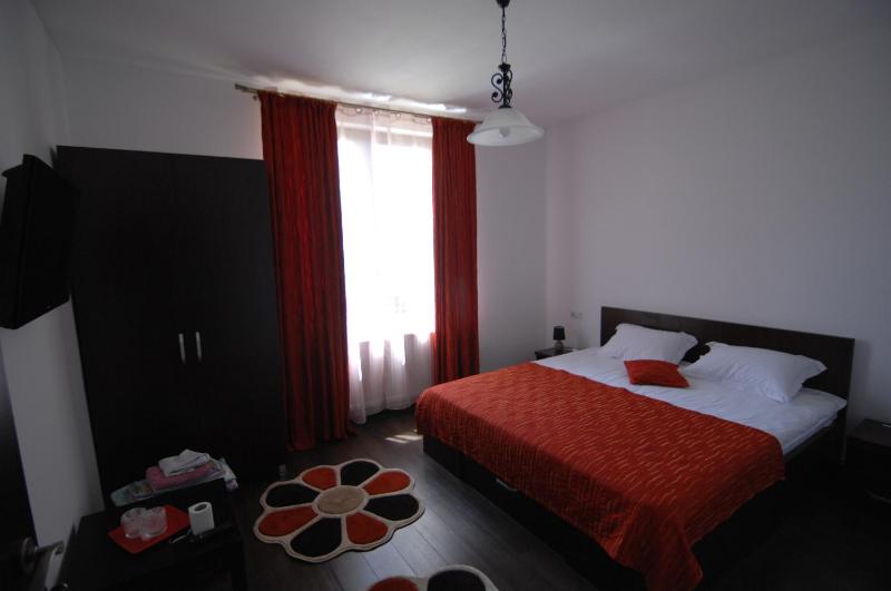 Deluxe Room image 4
