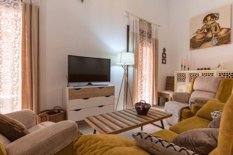 Loft / Duplex with charming historic center. WIFI - image 7