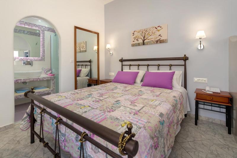 Suite with Balcony image 1