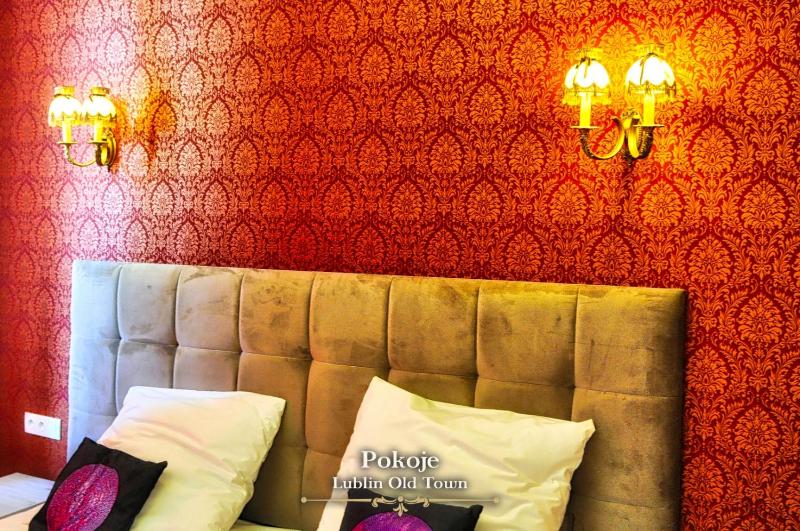 Deluxe Double or Twin Room image 3