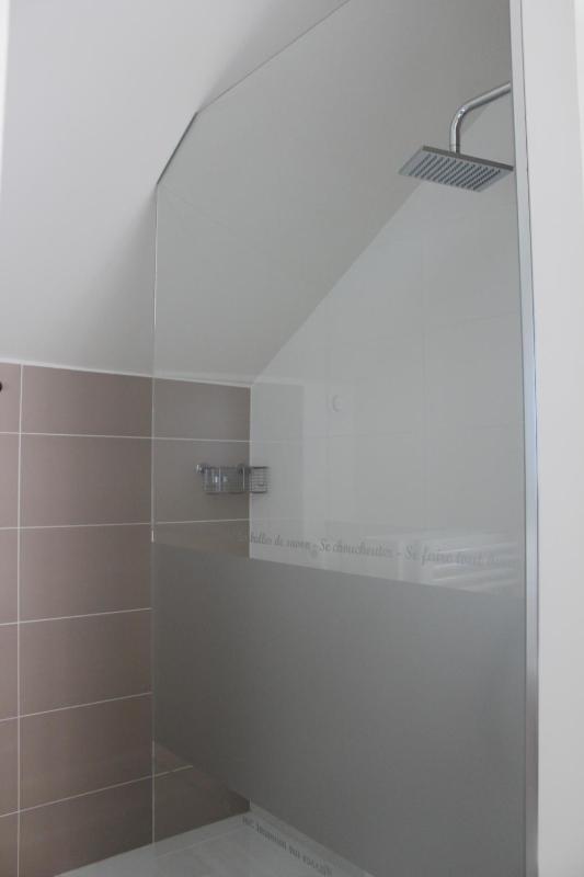 Double Room image 4