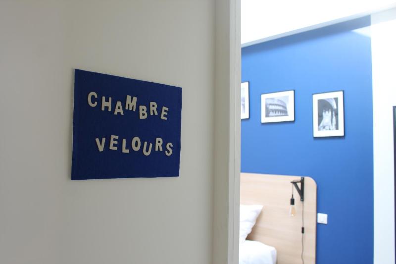 Double Room image 3