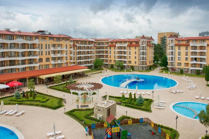 Royal Sun Apartments - image 26