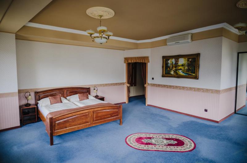 Suite image 4