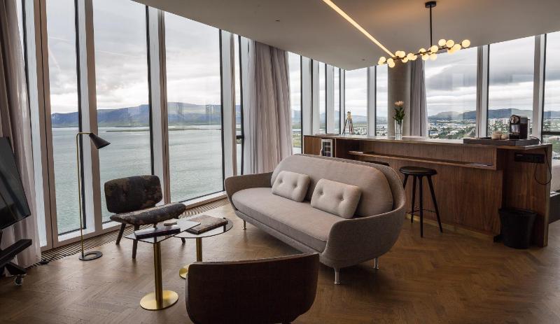 Tower Suites Reykjavík - image 14