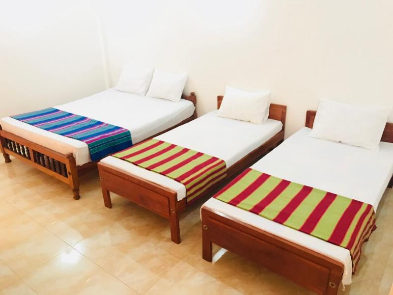 Emarald Holiday Homes - image 12