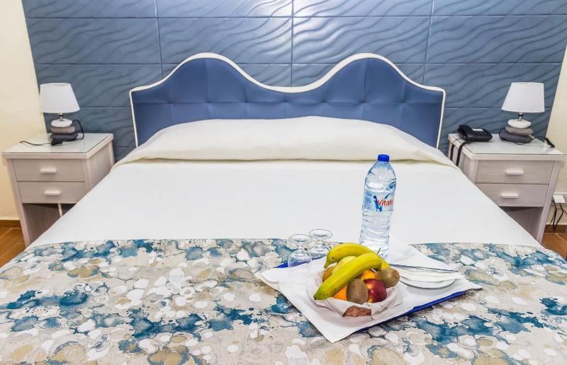 Aeromar Beach Hotel - image 12