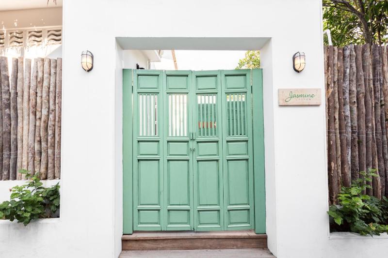 Jasmine Garden - image 10