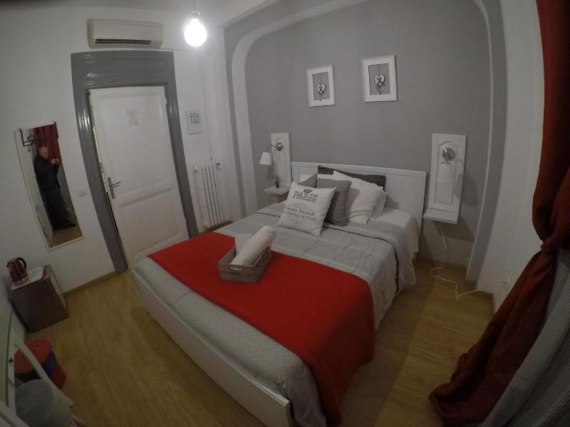 Family Room with Bathroom image 2