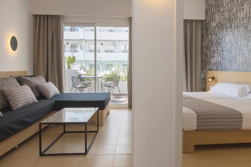 Premium Apartment image 4