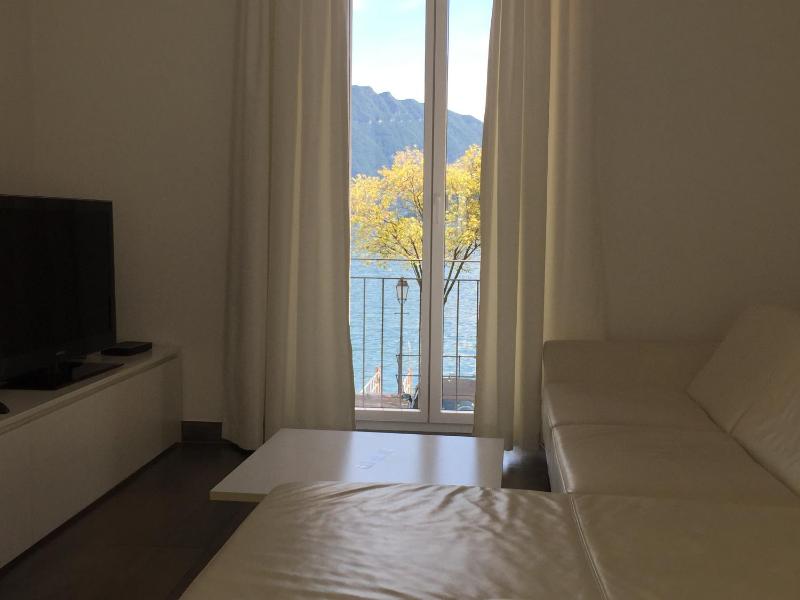 Suite with Lake View image 4