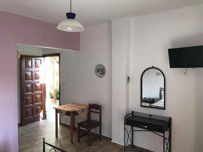 Apartment image 2