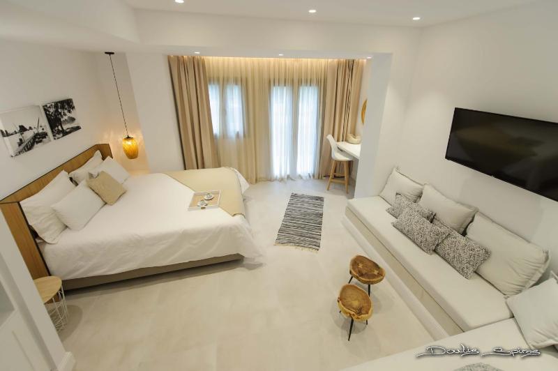 Alfa Hotel - image 39