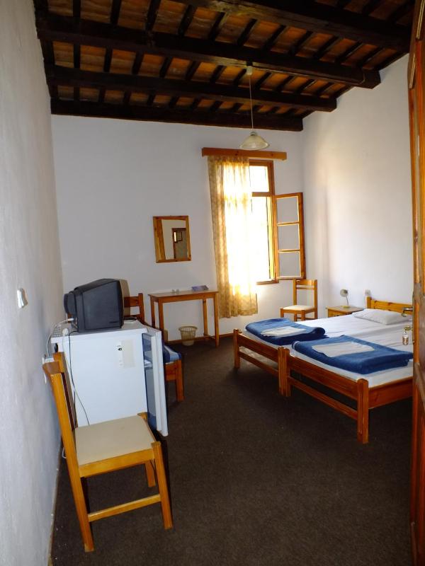 Lito Rooms - image 6