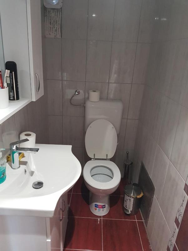 Studio Apartment image 4