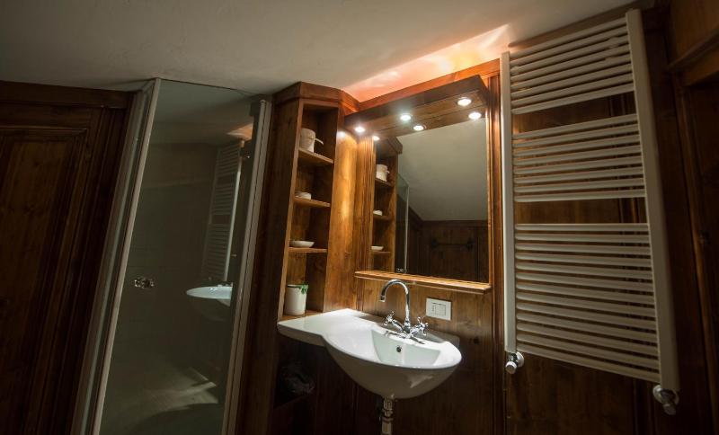 Apartment image 4