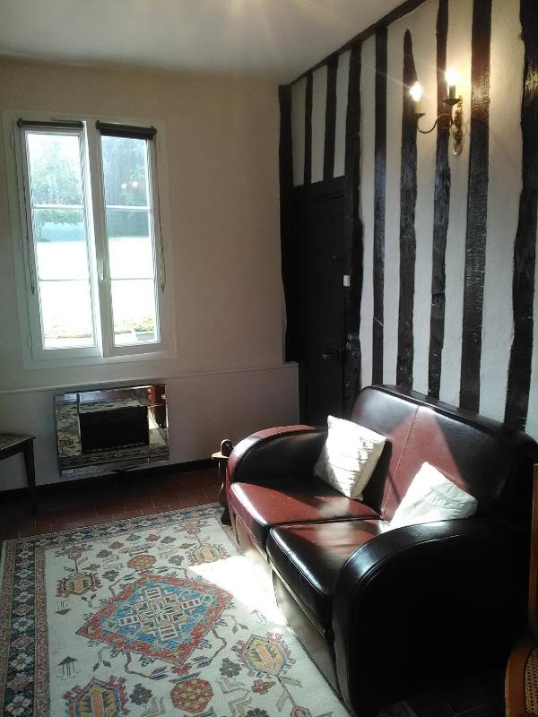 One-Bedroom House image 4
