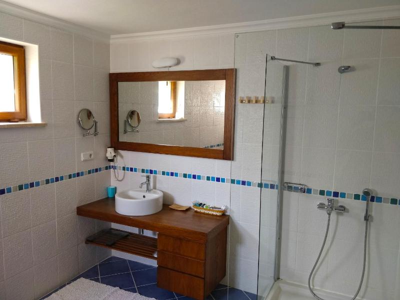 Standard Double Room image 2