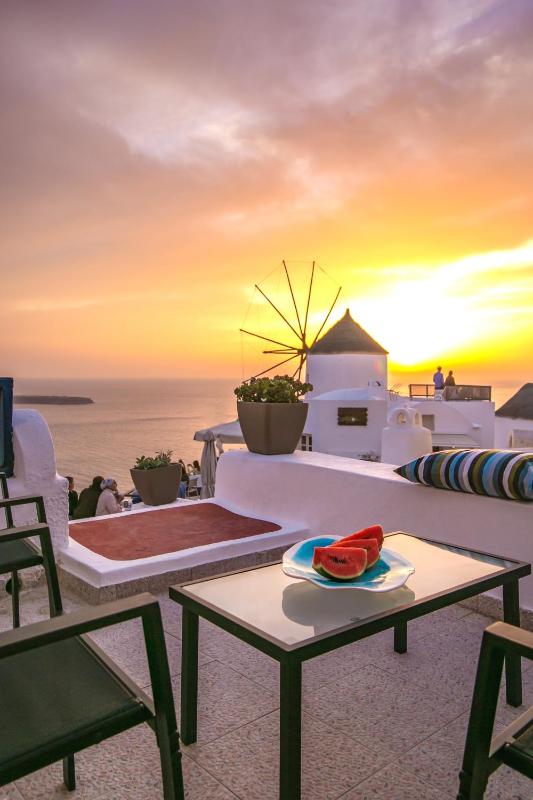 Evilio Houses Oia Santorini - image 37