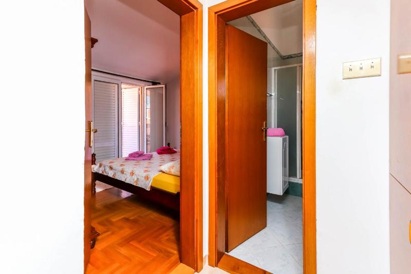 Apartment image 2