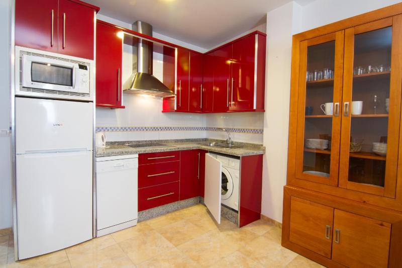 Superior Two-Bedroom Apartment (4 Adults) image 2
