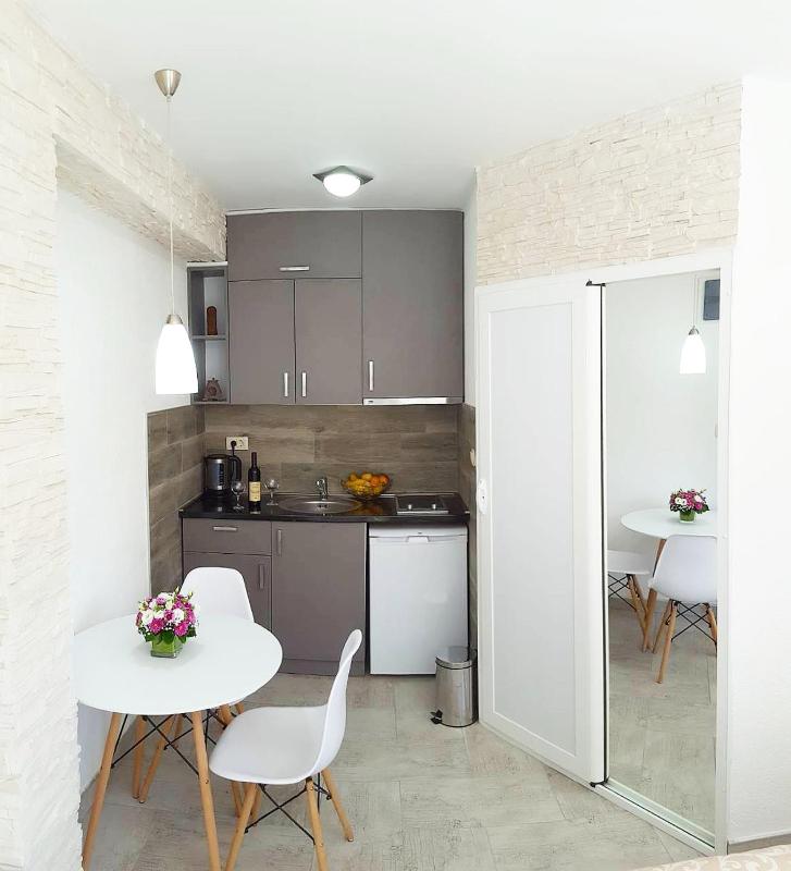 Apartment image 4