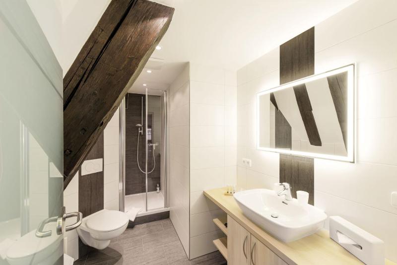 Single Room image 1