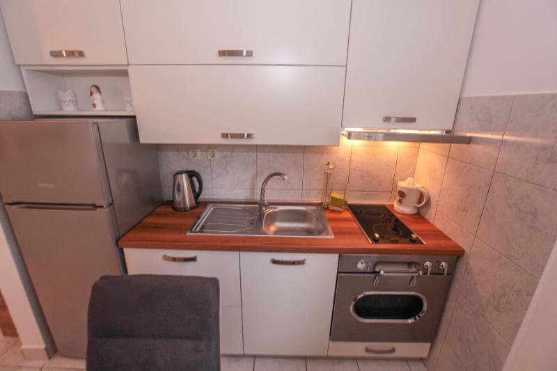 Apartment with Sea View image 3