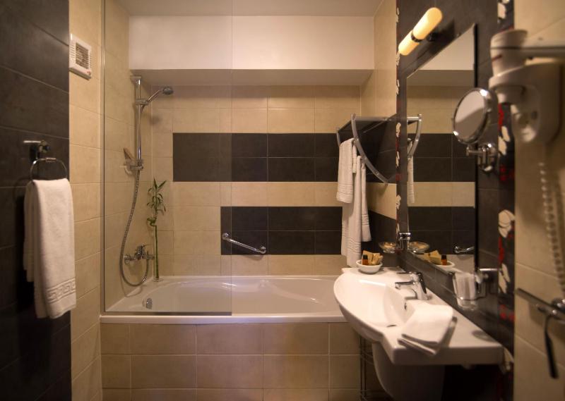 Junior Suite image 2