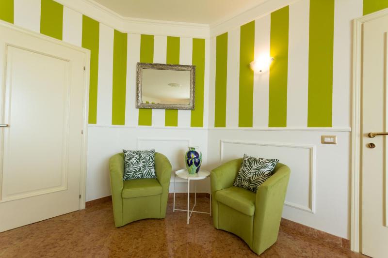 Apartment with Lake View image 4