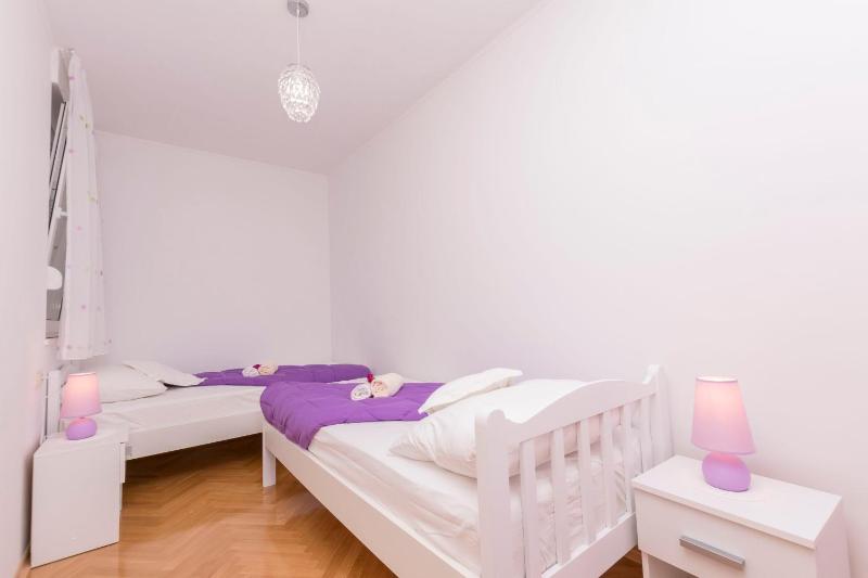 Apartment Ivanka - image 32