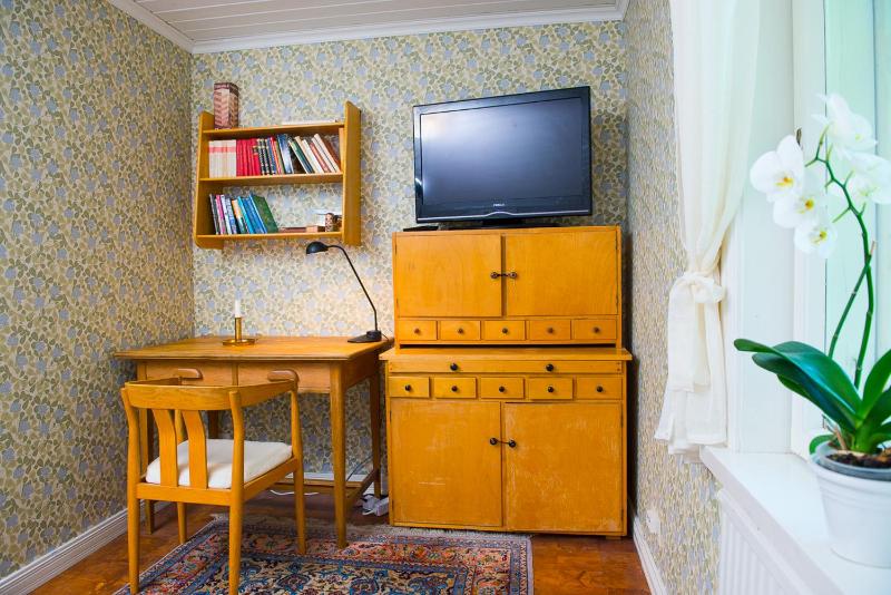 Double or Twin Room image 4