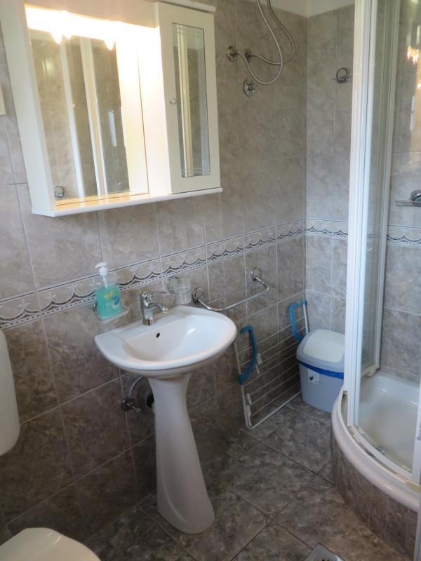 Triple Room with Balcony image 1