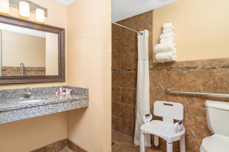 Double Room with Two Double Beds - Non-Smoking image 2