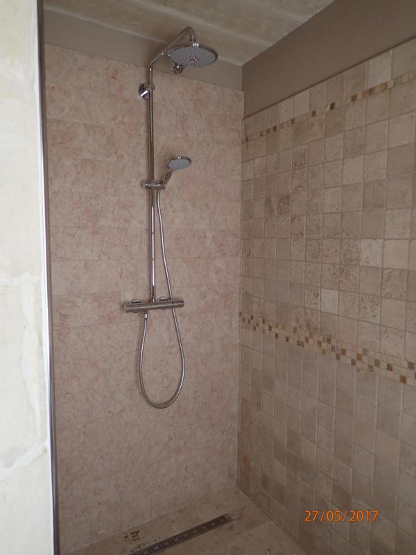 Double Room image 4