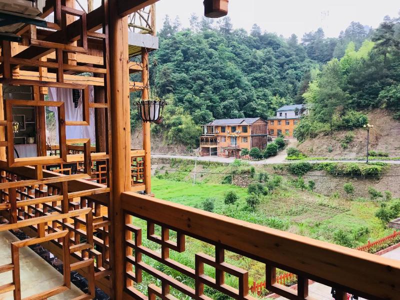 One step to heaven inn-National forest Park-English Service-Free Tour-Itinerary Planning-Reverse Route Sightseeing with Almost No Queues - image 29