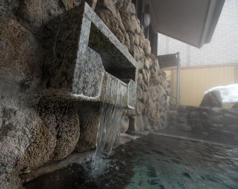 Refre Hotel - image 33
