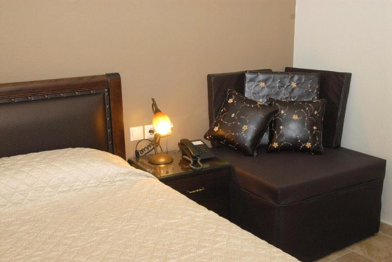 Triple Room image 3