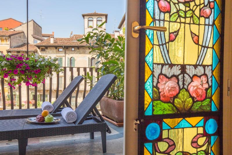 Corte Realdi Piazza Erbe Verona - image 14