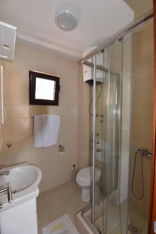 Comfort Studio Apartment with Balcony image 3