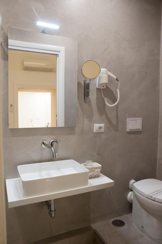 Lifestyle Veneto Suite - image 3
