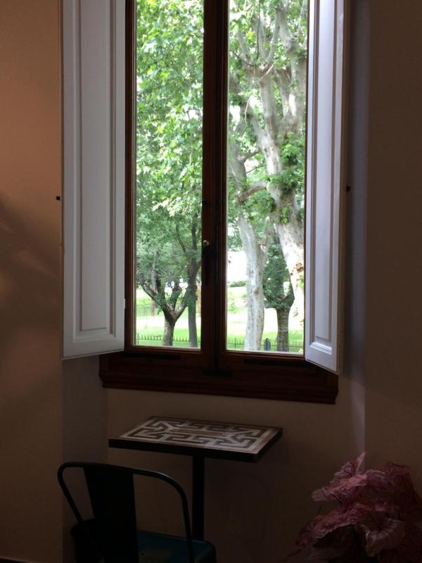 Deluxe Double or Twin Room image 2