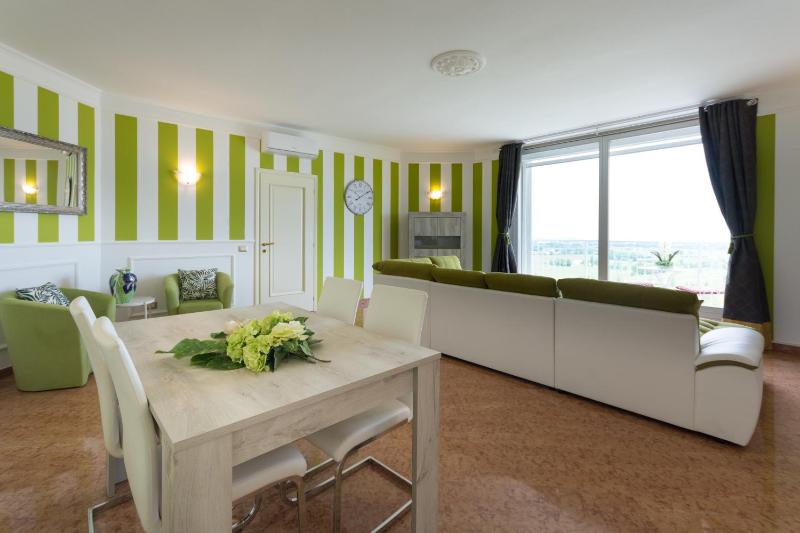 Apartment with Lake View image 3