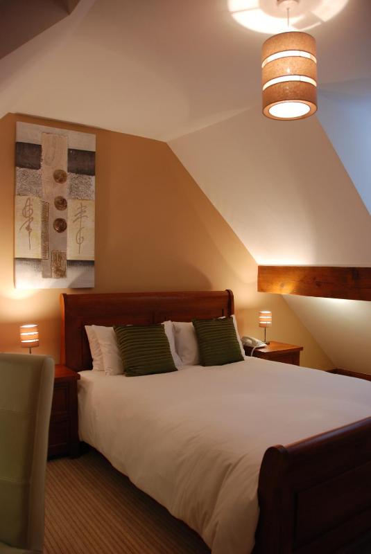 Double Room image 2