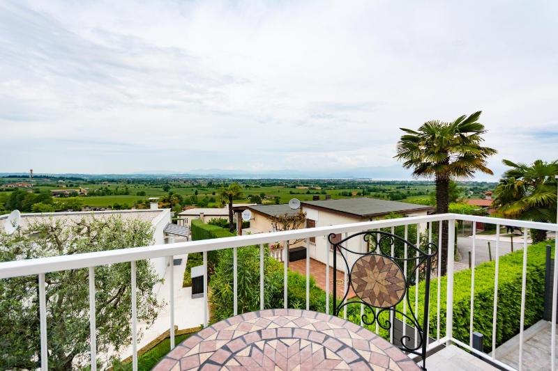 Apartment - Split Level image 2