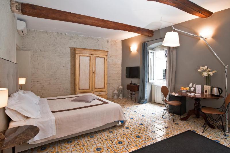 Suite image 2